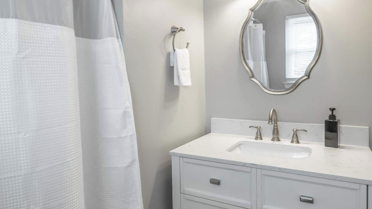 Photo of Bathroom in East Brainerd