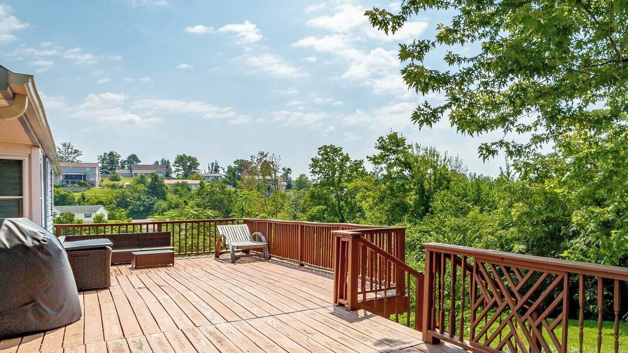 Photo of Patio Balcony in East Brainerd