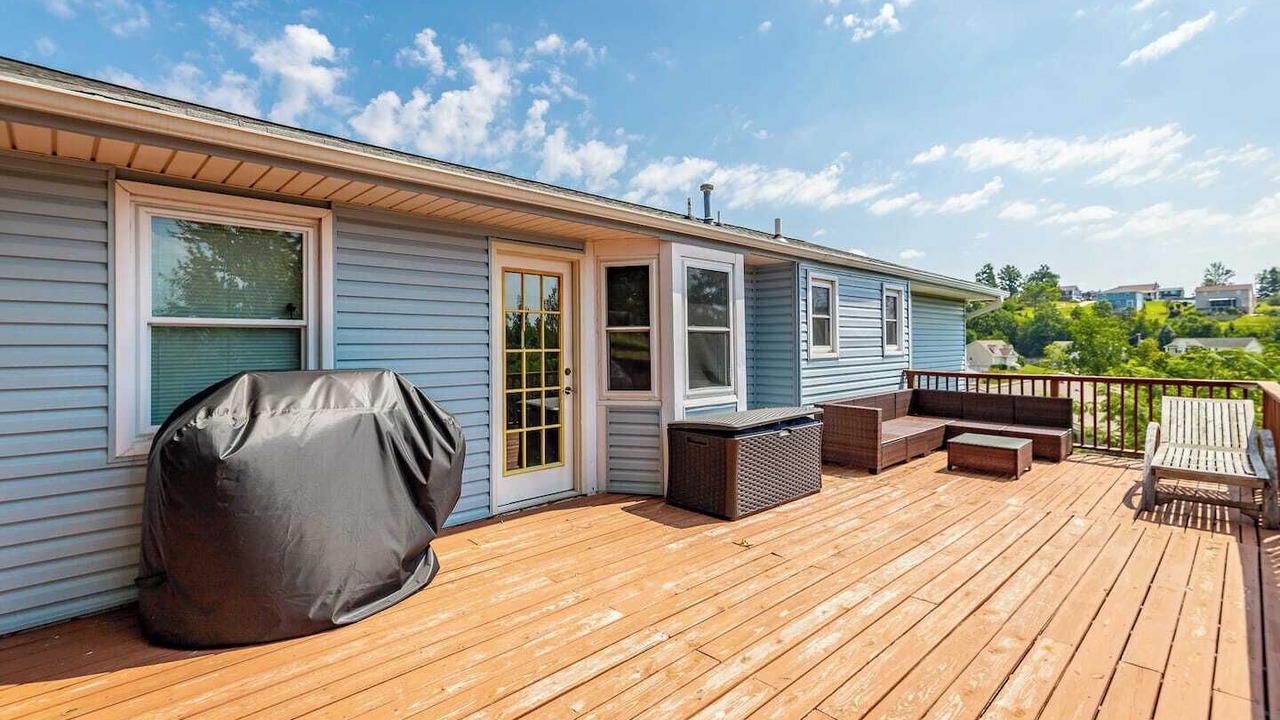 Photo of Patio Balcony in East Brainerd