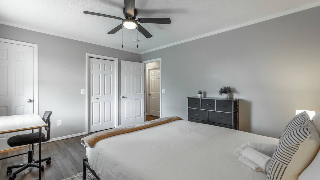 Photo of Bedroom in East Brainerd