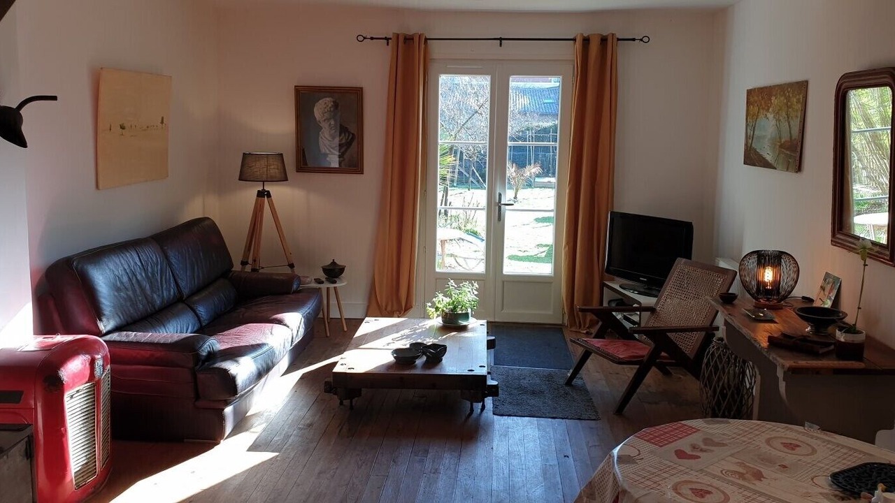 Photo of Livingroom in Saint-Pardoux-la-Riviere