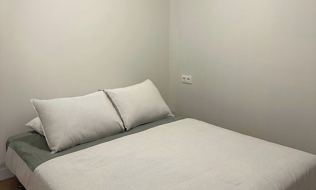 Photo of Bedroom in Sants