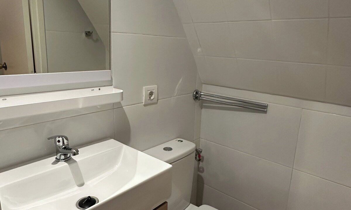 Photo of Bathroom in Sants