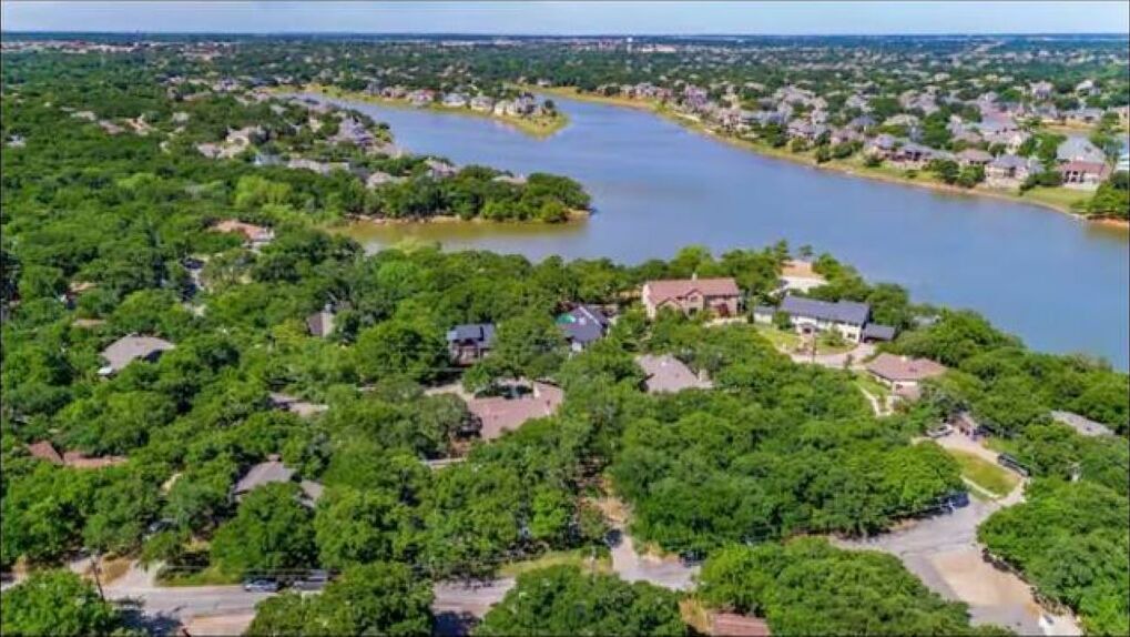Photo of Outdoor in Highland Village