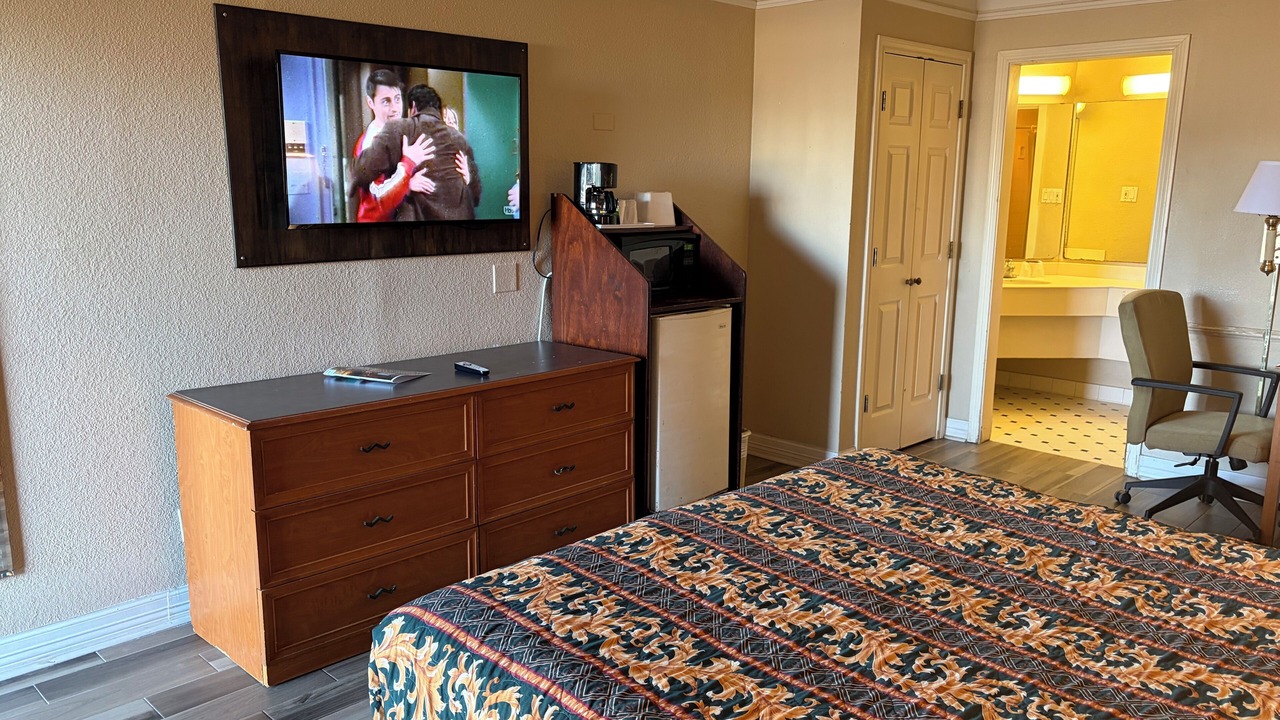 Photo of Bedroom in Clodine