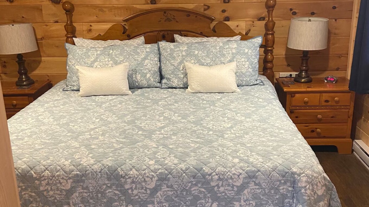 Photo of Bedroom in Alma