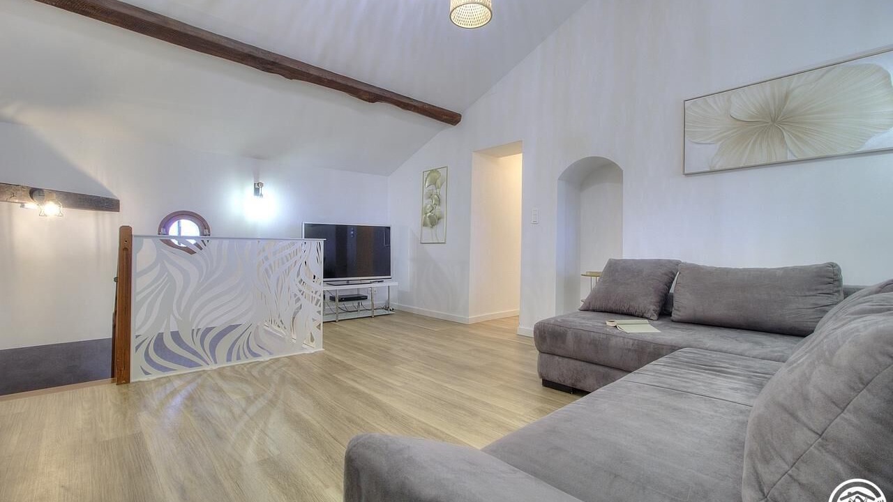 Photo of Livingroom in L'Abergement-Clemenciat