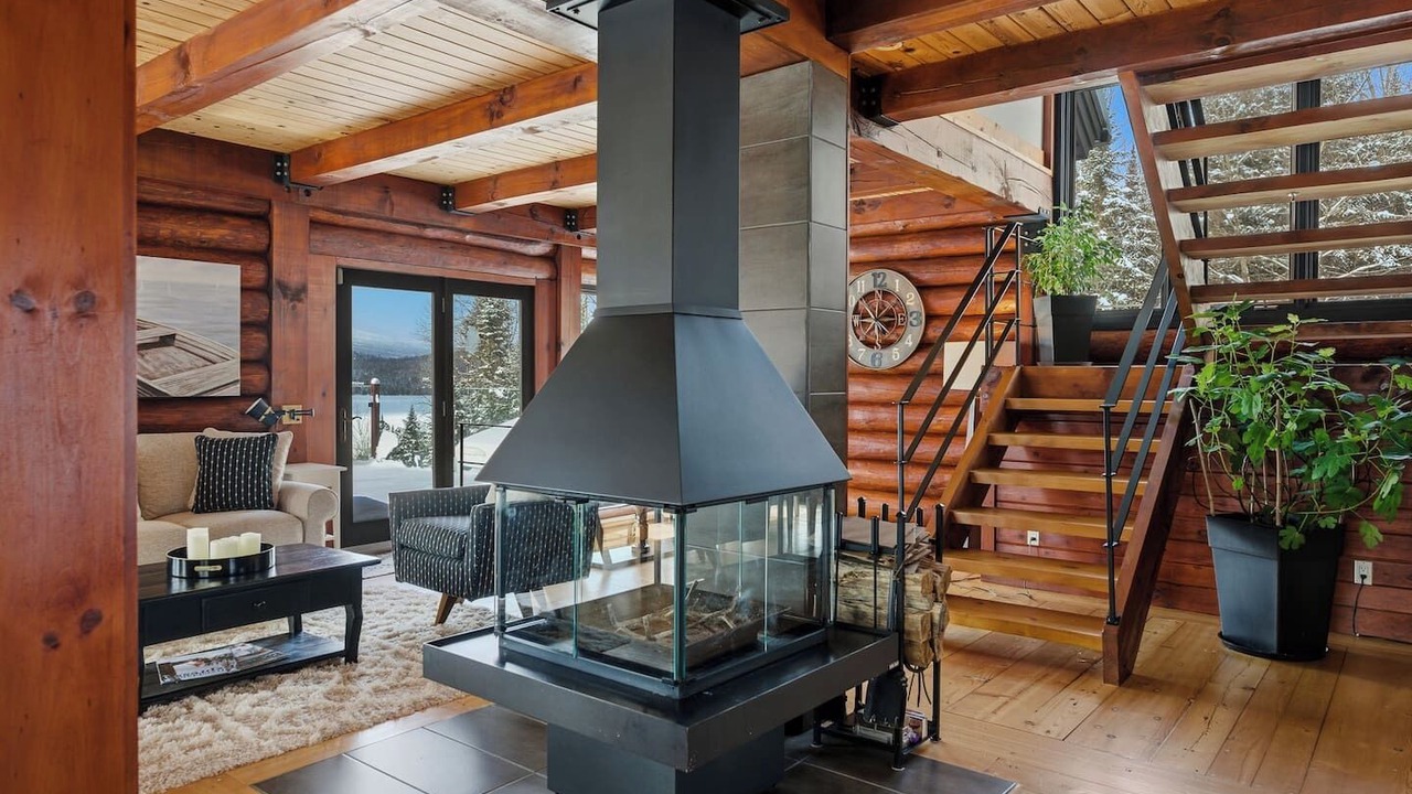 Photo of Livingroom in Lac Superieur Village