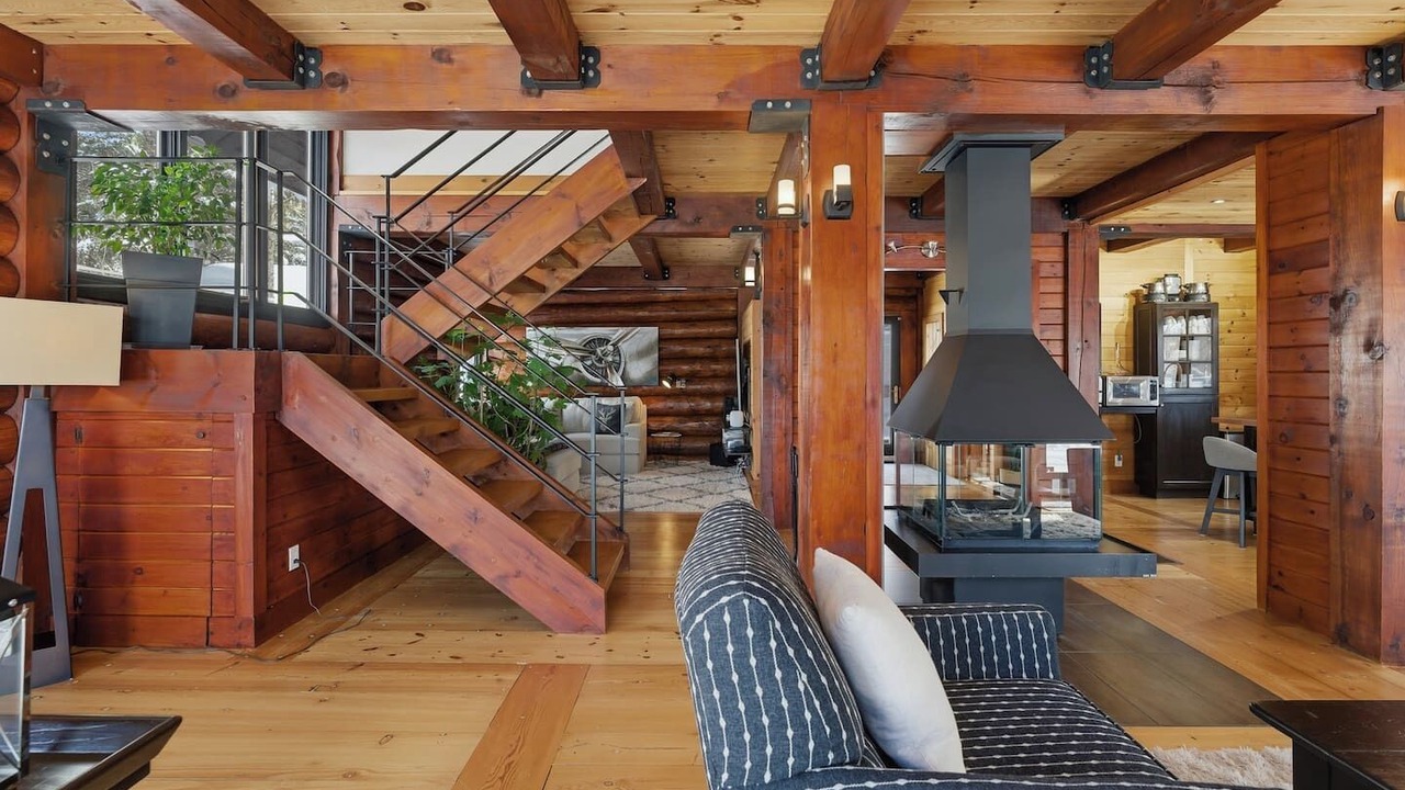Photo of Livingroom in Lac Superieur Village