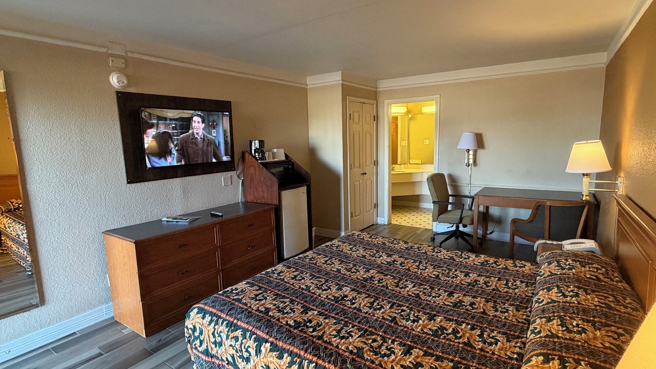 Photo of Bedroom in Clodine