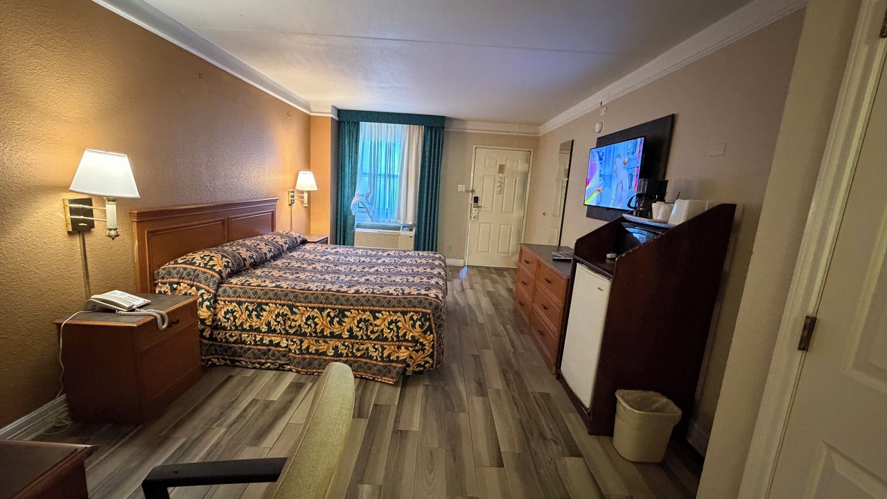 Photo of Bedroom in Clodine