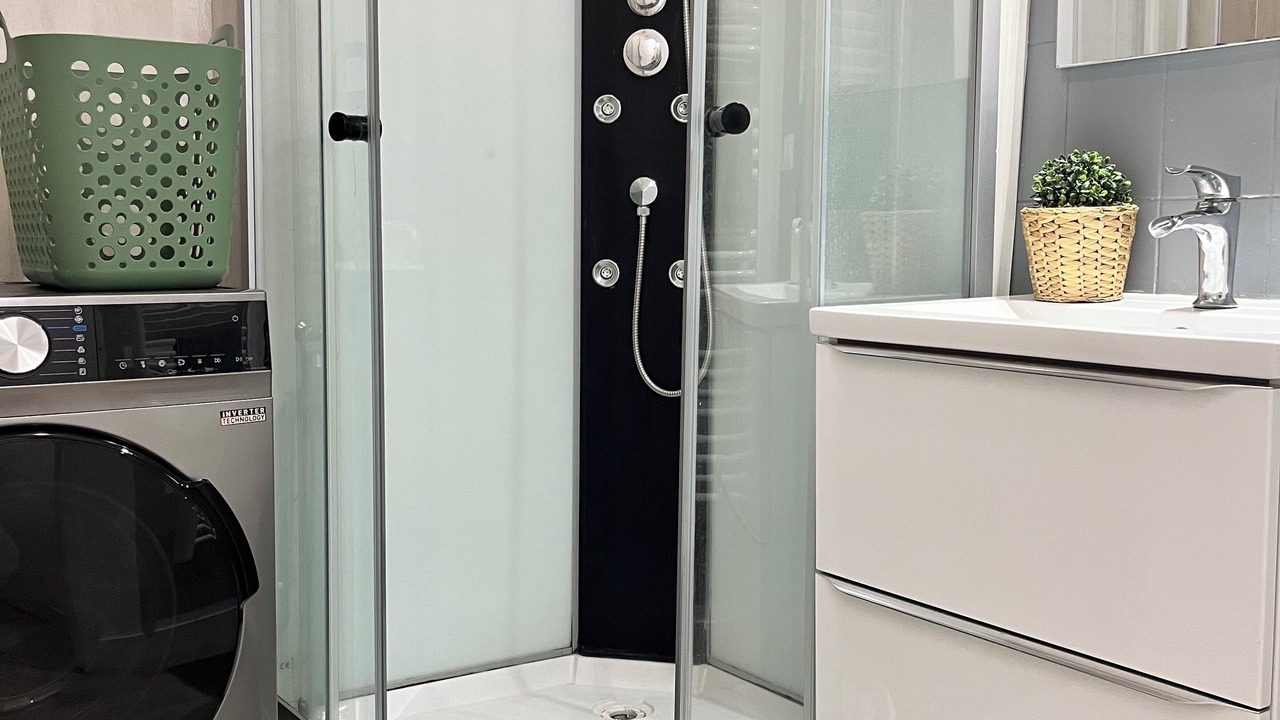 Photo of Bathroom in Dol-de-Bretagne