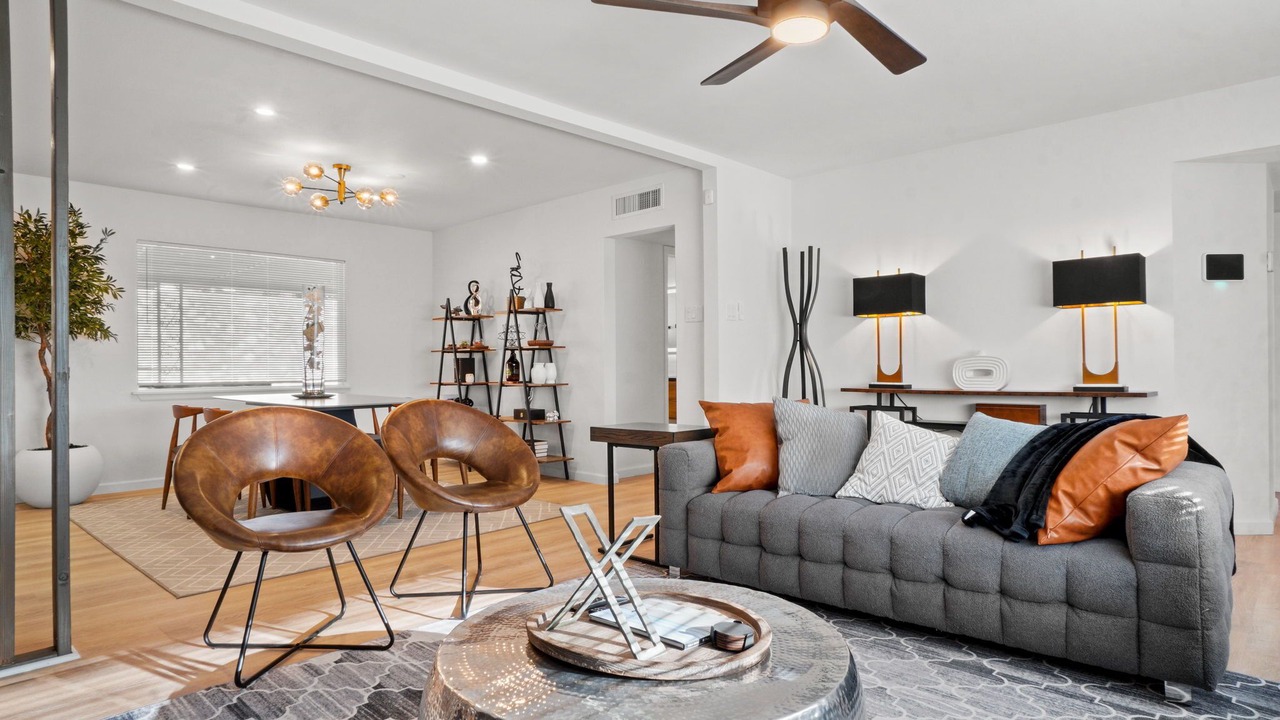 Photo of Livingroom in El Paso