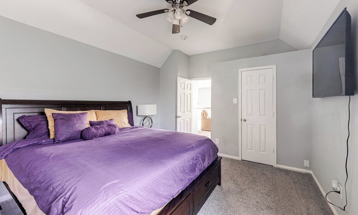 Photo of Bedroom in Baytown
