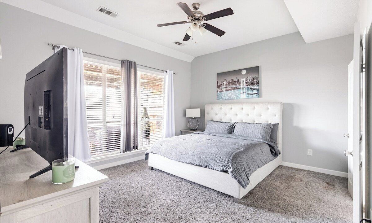 Photo of Bedroom in Baytown
