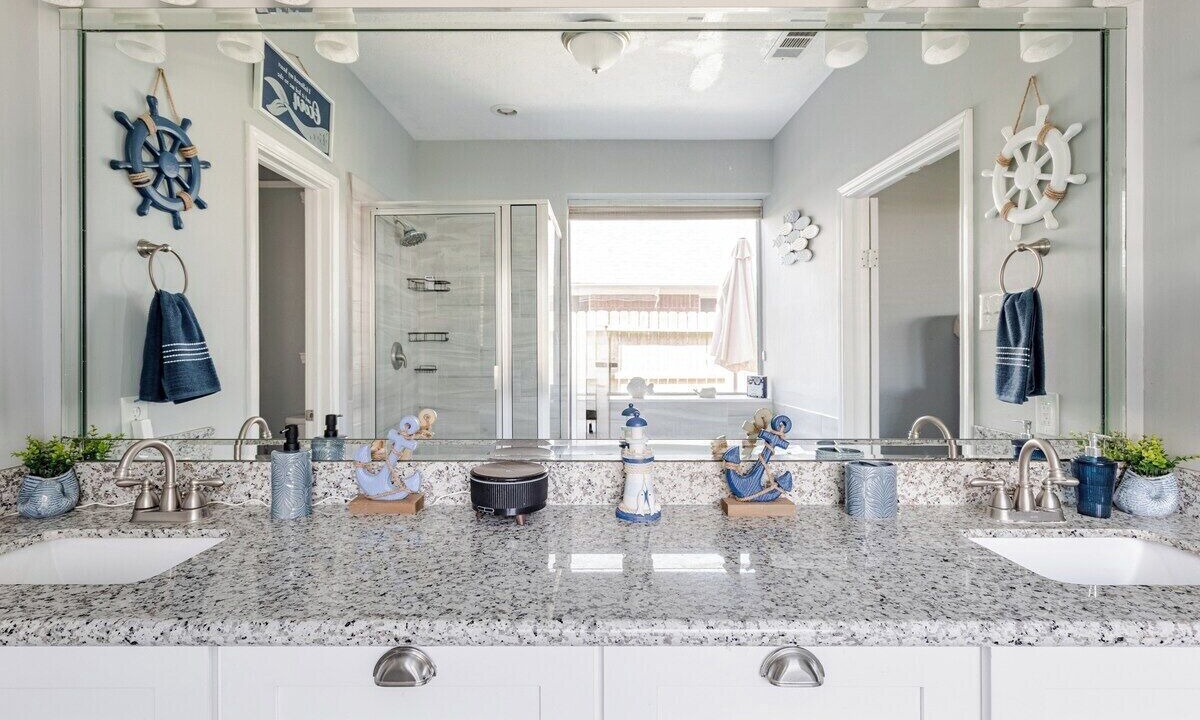 Photo of Bathroom in Baytown