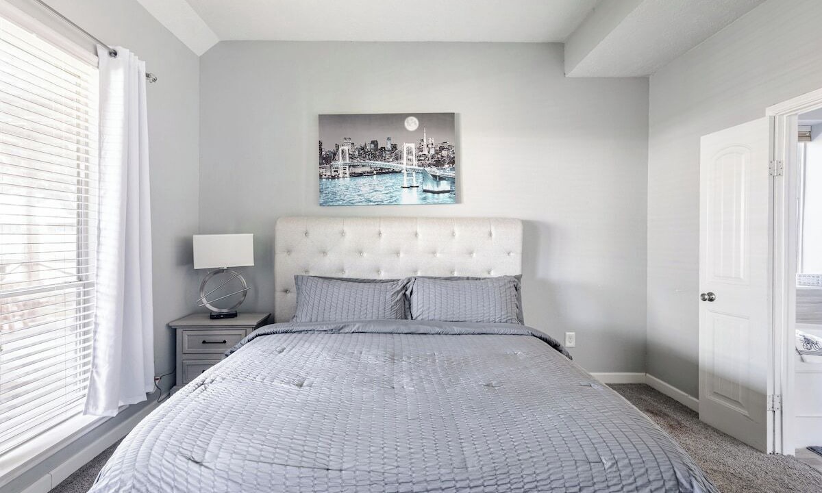 Photo of Bedroom in Baytown