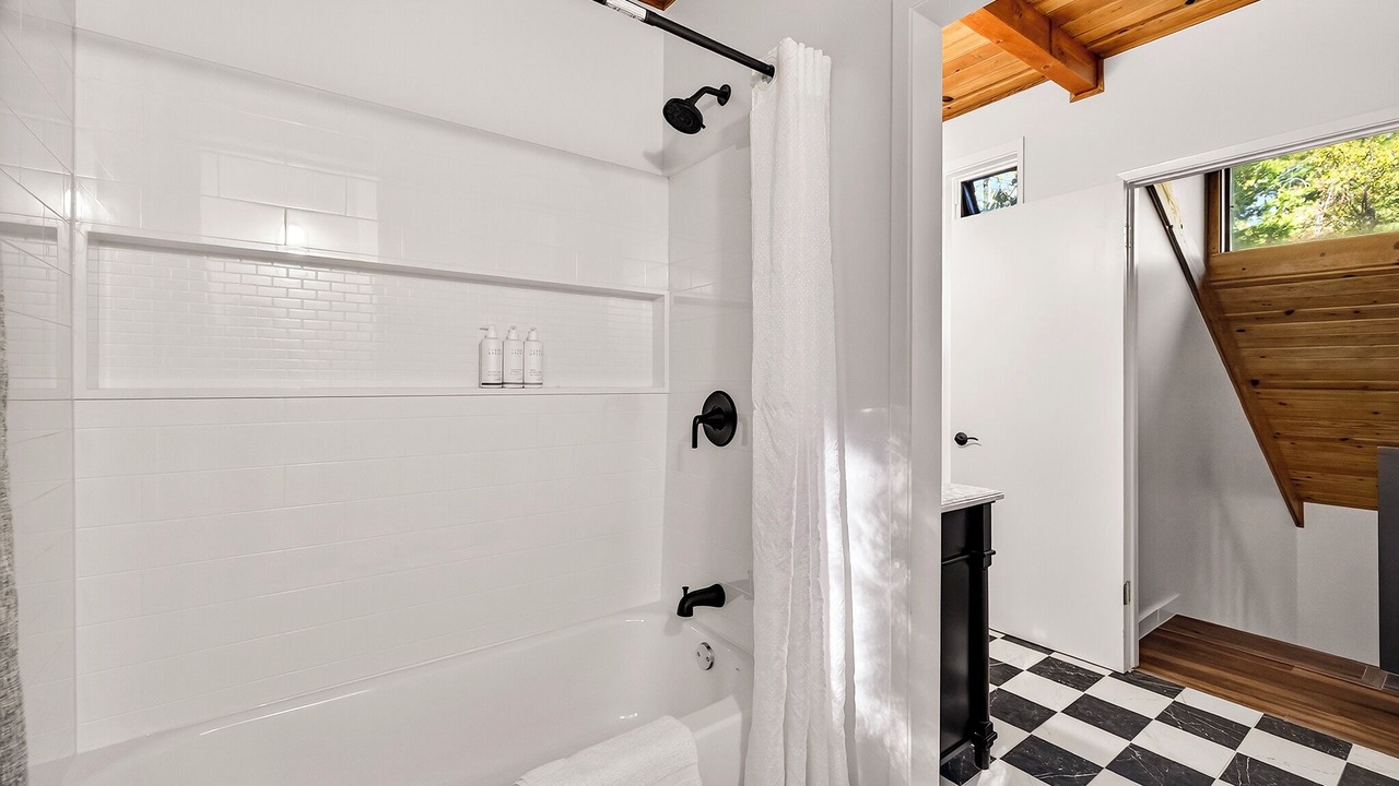 Photo of Bathroom in Nevada City