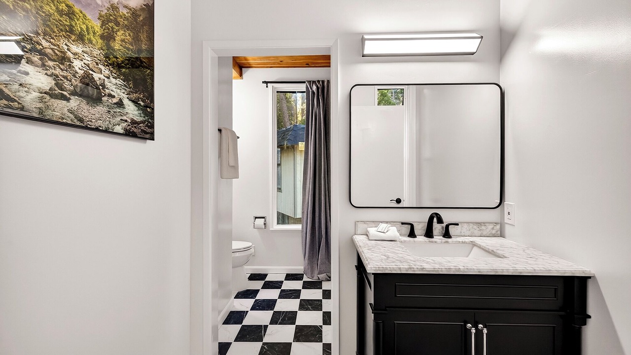 Photo of Bathroom in Nevada City