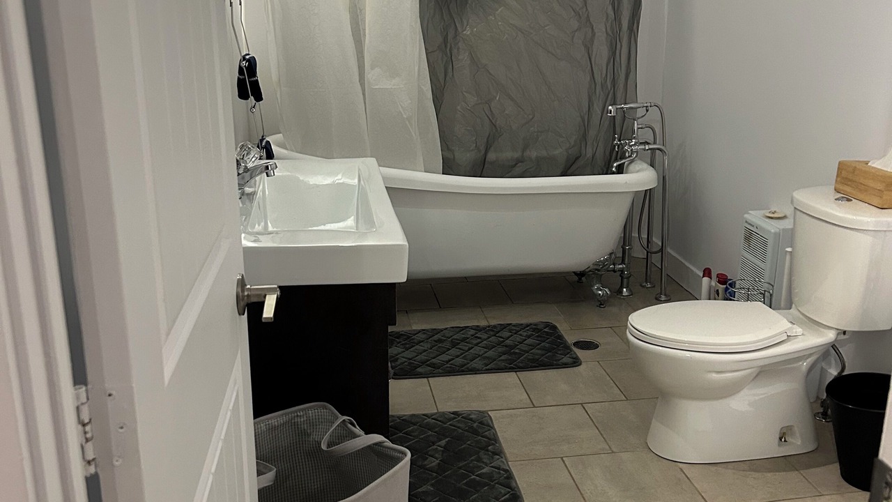 Photo of Bathroom in Chateauguay