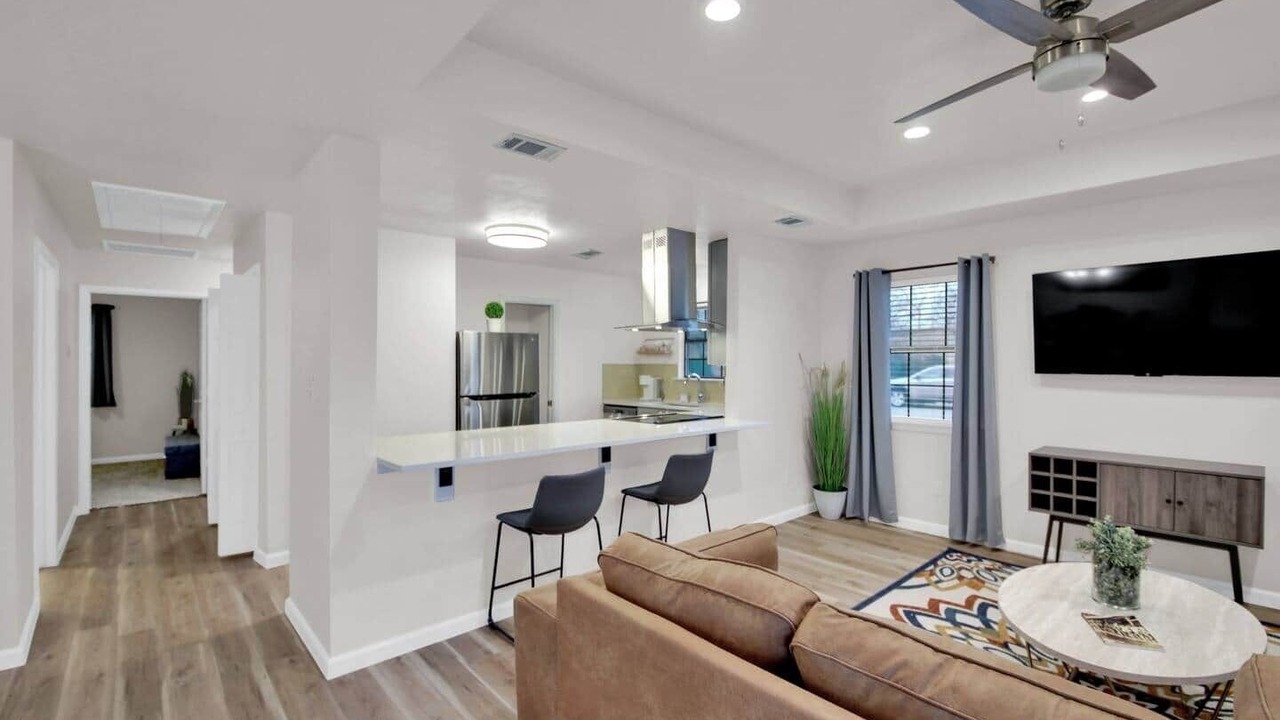 Photo of Livingroom in Taylor