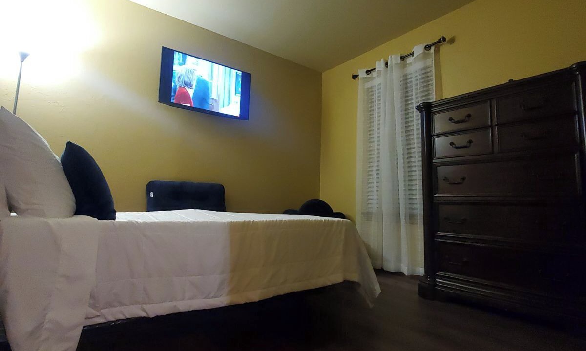Photo of Bedroom in South Oklahoma City