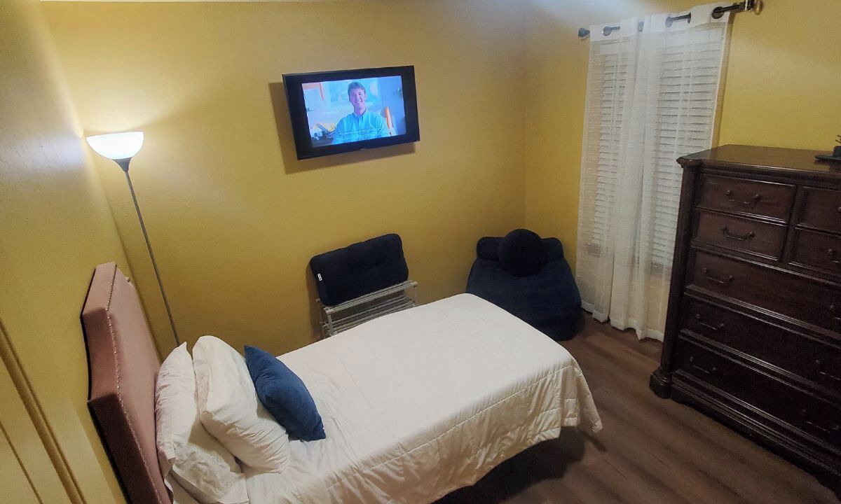 Photo of Bedroom in South Oklahoma City