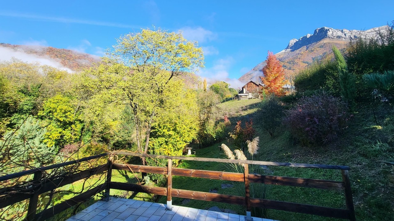 Photo of Outdoor in Saint-Pierre-d'Albigny