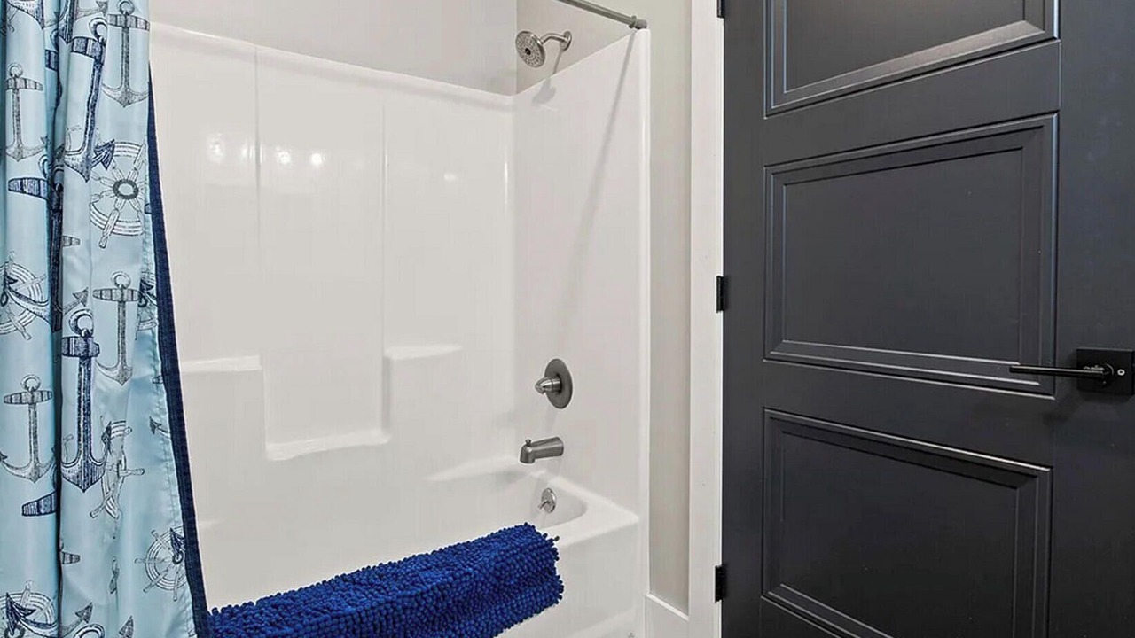 Photo of Bathroom in Lodi