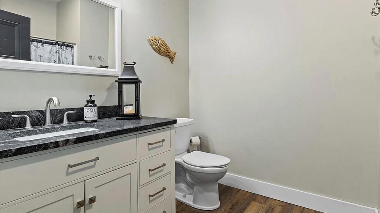 Photo of Bathroom in Lodi