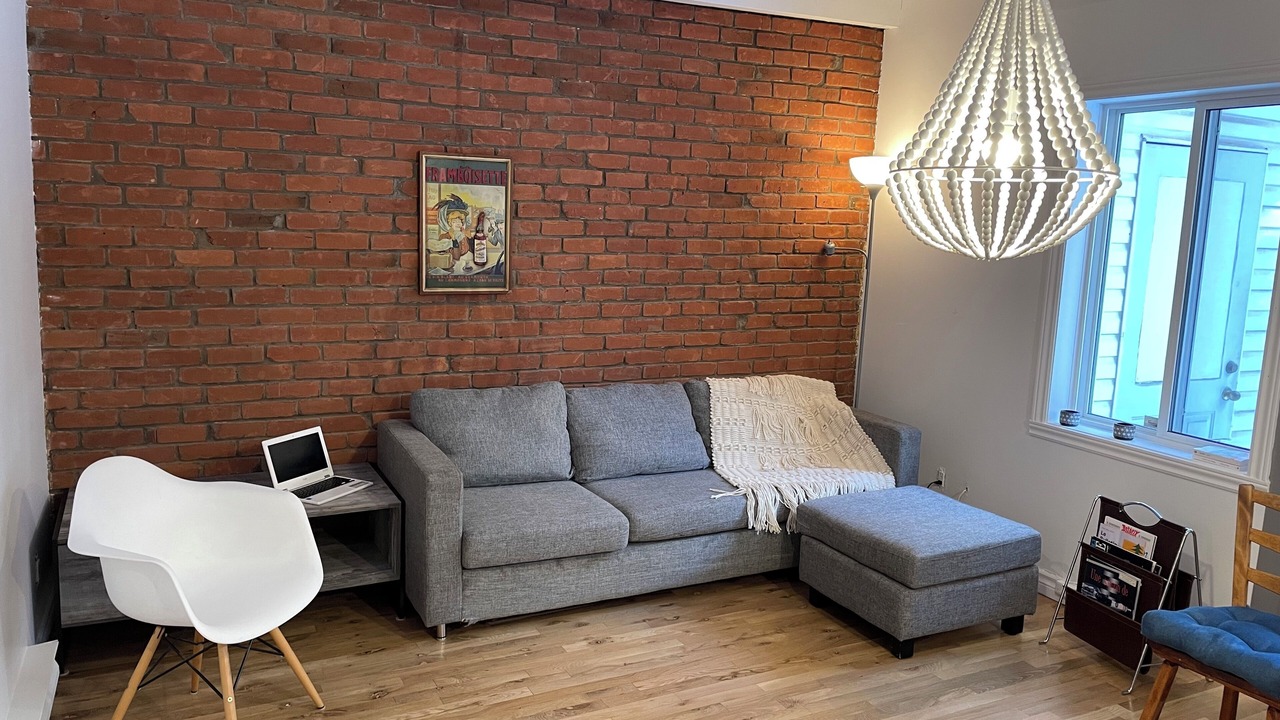 Photo of Livingroom in Little Italy