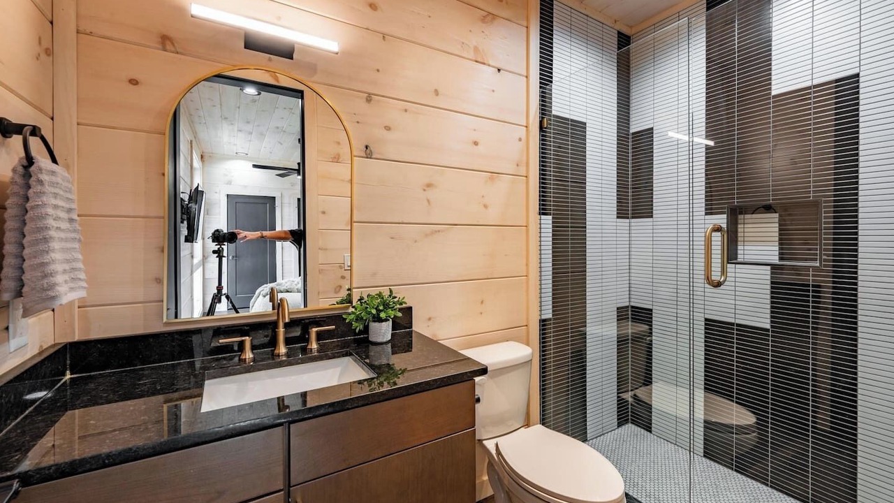 Photo of Bathroom in Pittman Center
