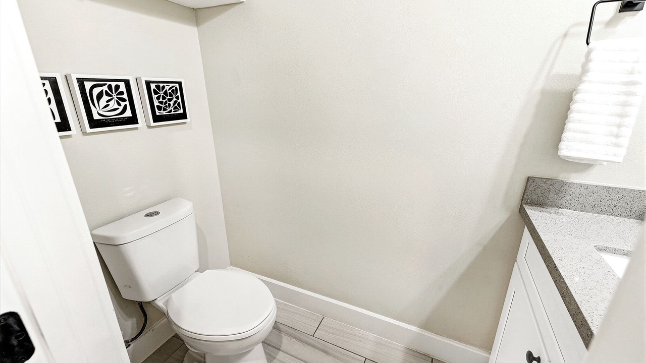 Photo of Bathroom in Spring Branch West
