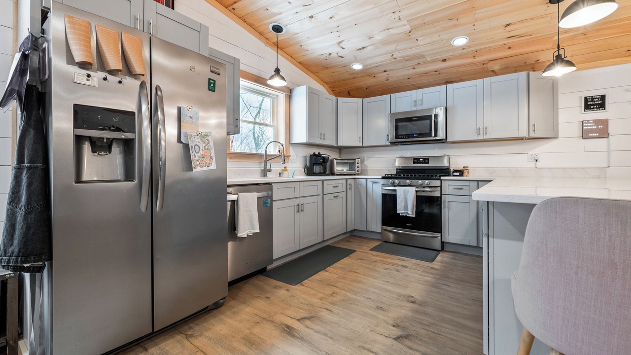 Photo of Kitchen in Rangeley Plantation