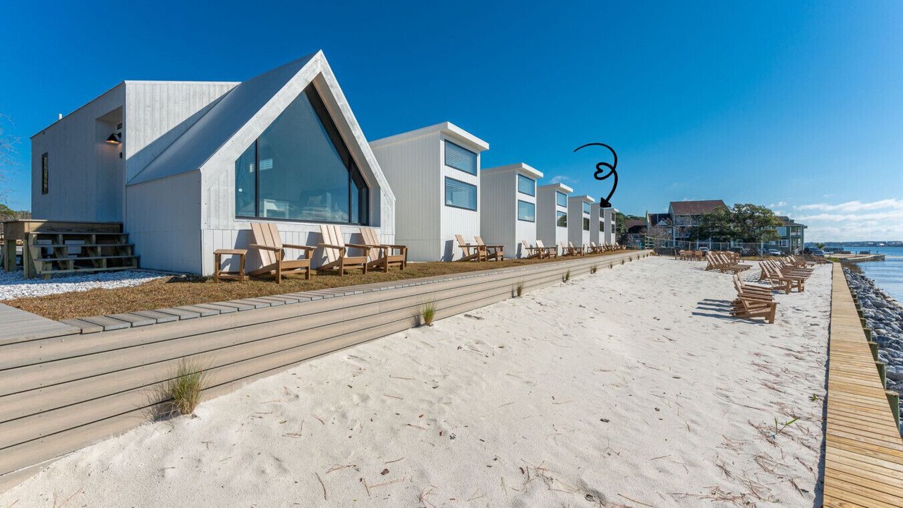 Photo of Others in Mary Esther