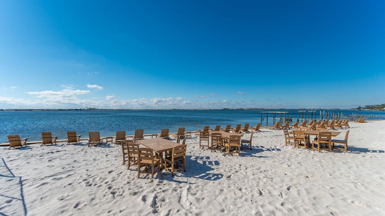 Photo of Others in Mary Esther