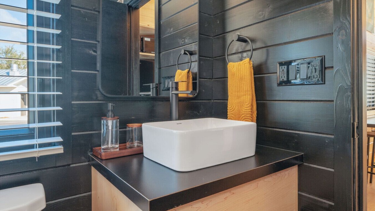 Photo of Bathroom in Mary Esther