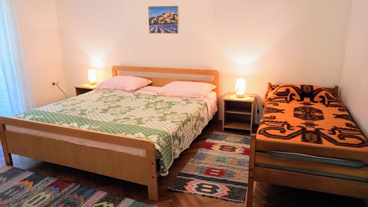Photo of Bedroom in Basanija