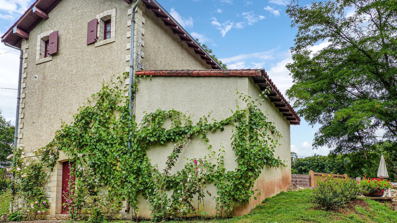 Photo of Others in Nanteuil-en-Vallee