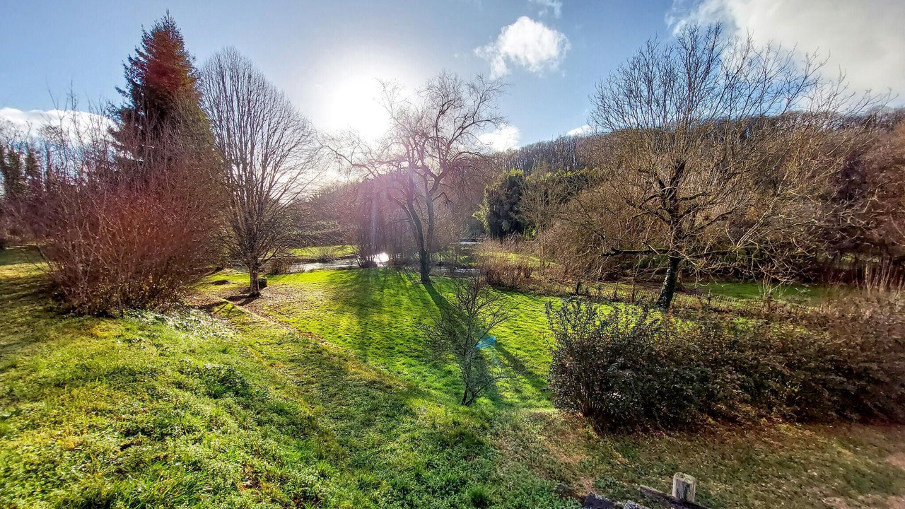 Photo of Others in Nanteuil-en-Vallee