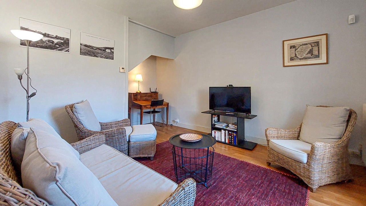 Photo of Bedroom in Nanteuil-en-Vallee