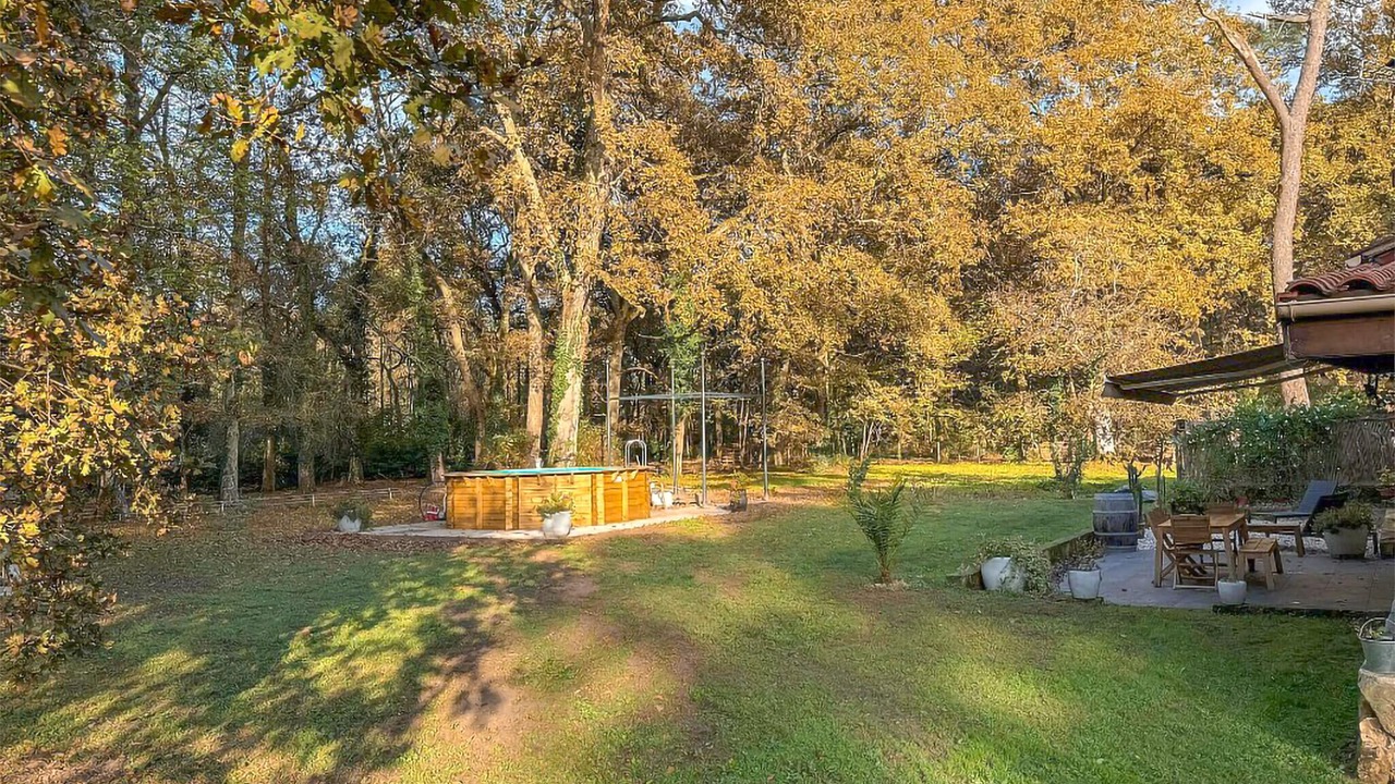 Photo of Outdoor in Noaillan