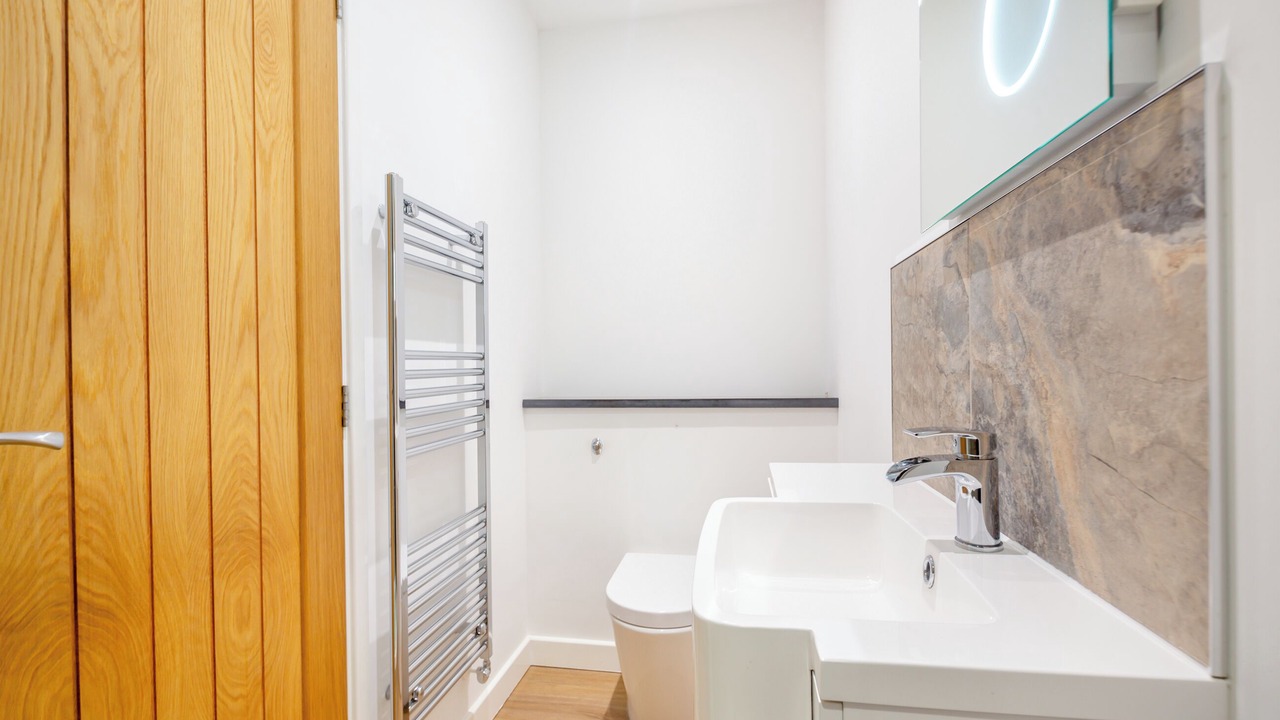 Photo of Bedroom in Bala