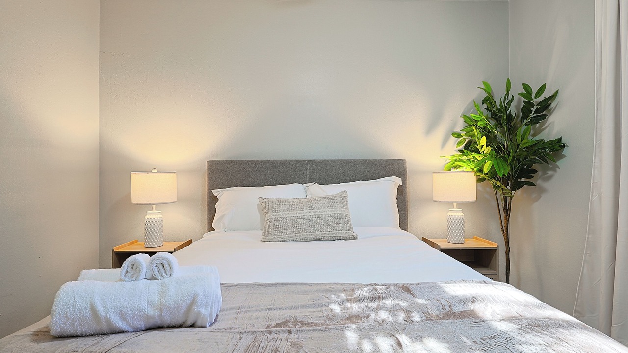 Photo of Bedroom in Farmers Branch