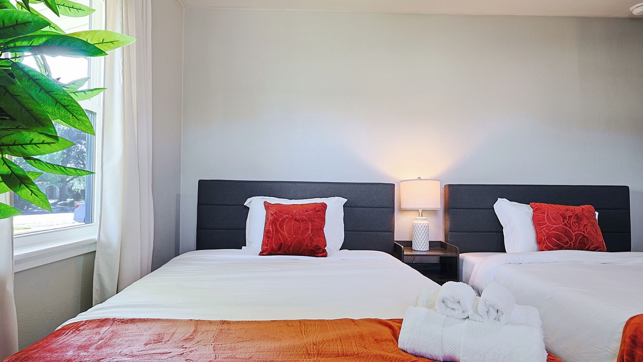 Photo of Bedroom in Farmers Branch