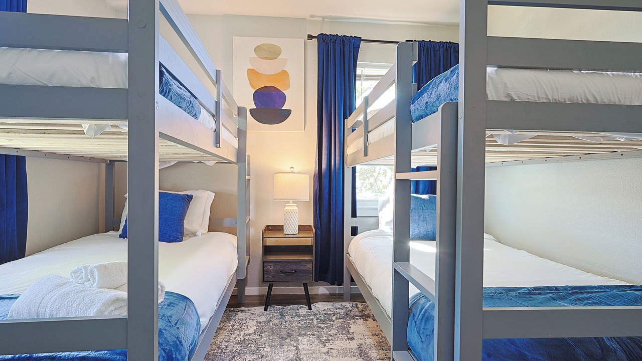 Photo of Bedroom in Farmers Branch