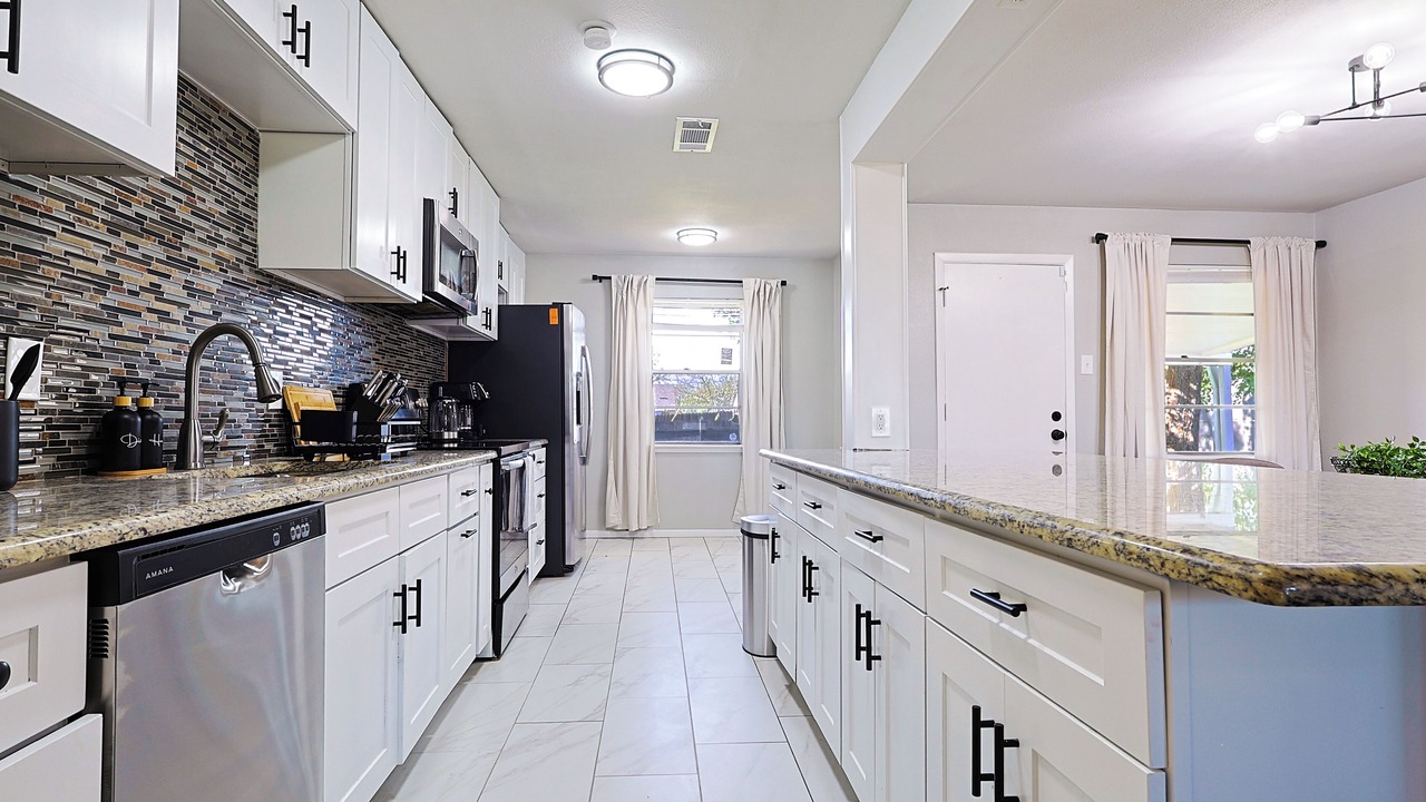 Photo of Kitchen in Farmers Branch