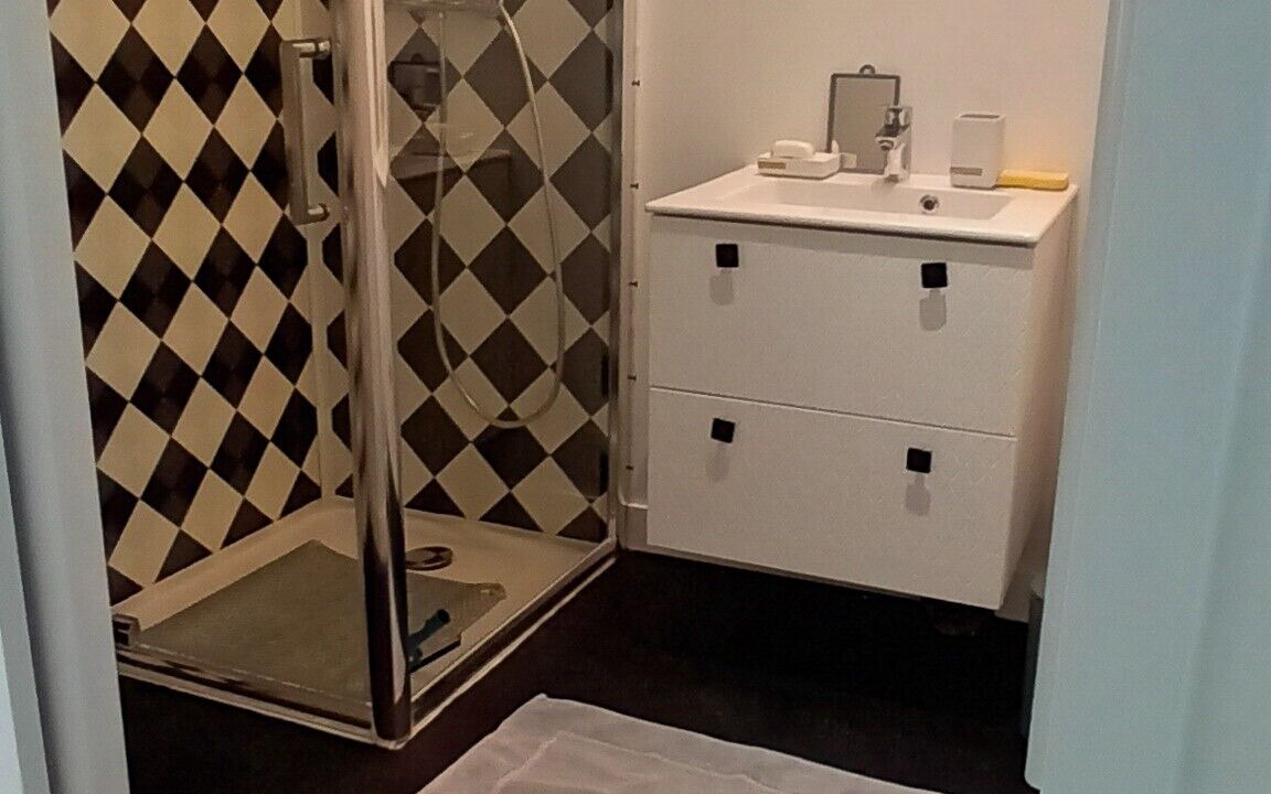 Photo of Bathroom in Mouzillon