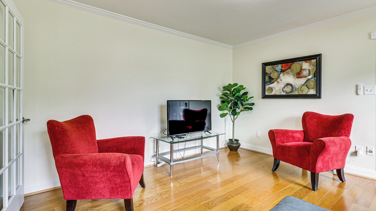Photo of Livingroom in Hampton