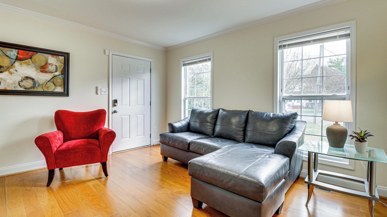 Photo of Livingroom in Hampton